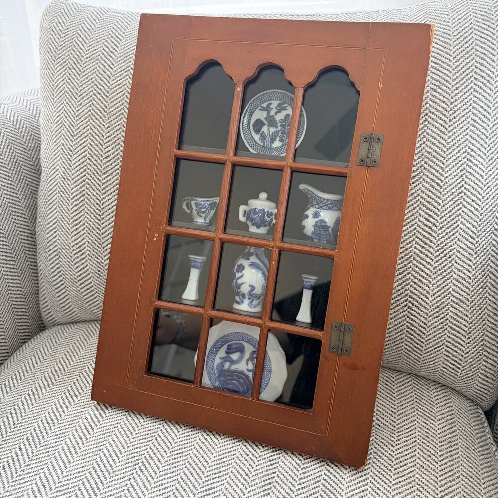 Vintage Oriental Shadow Box Miniature Blue White Porcelain Collectible Display